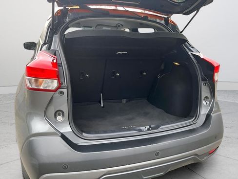 Used 2019 Nissan Kicks SR w/ SR Premium Package image 22