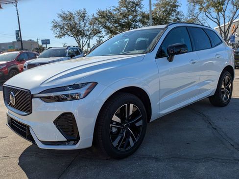 New 2026 Volvo XC60 B5 Core image 8