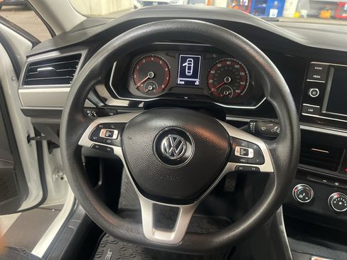 Used 2019 Volkswagen Jetta S FWD image 10
