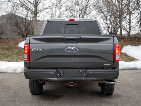 Used 2016 Ford F150 XLT w/ Equipment Group 302A Luxury image 6