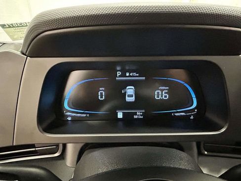 Certified 2025 Hyundai Elantra Sport FWD image 22