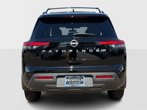 New 2025 Nissan Pathfinder SV image 4