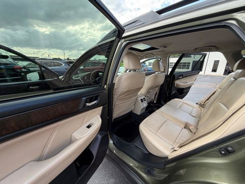 Used 2019 Subaru Outback 2.5i Limited AWD/4WD image 13