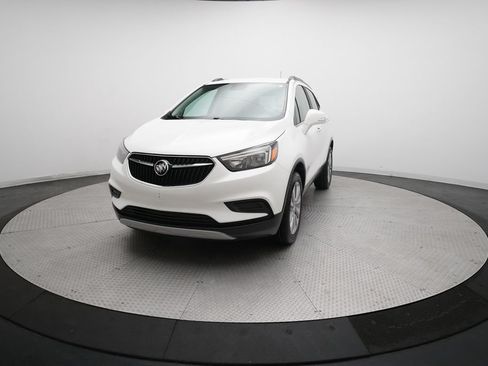 Used 2018 Buick Encore Preferred AWD/4WD image 12
