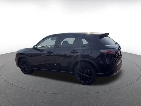 Used 2025 Honda HR-V Sport image 10