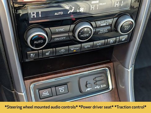 Used 2022 Subaru Ascent Touring image 11