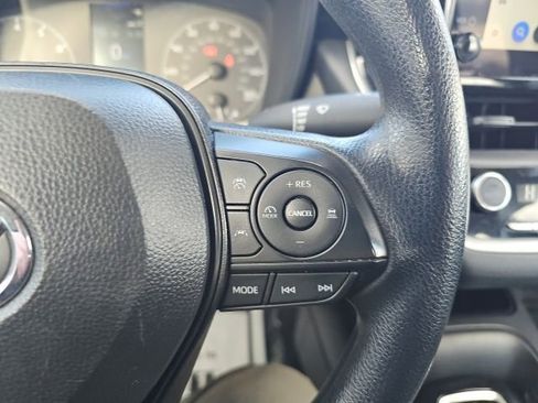 Used 2024 Toyota Corolla LE image 37
