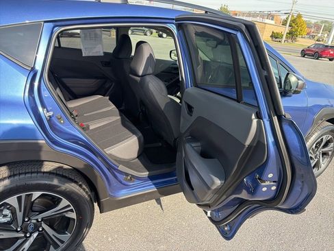 Certified 2025 Subaru Crosstrek 2.0i Premium image 18