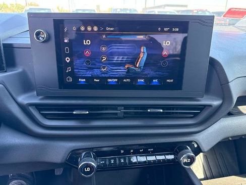 Used 2024 Chevrolet Silverado EV W/T AWD/4WD image 8