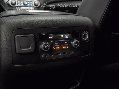 Used 2017 GMC Yukon Denali w/ Open Road Package AWD/4WD image 28