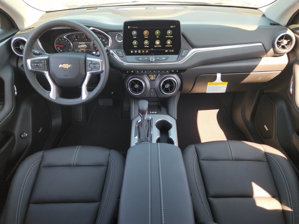 New 2026 Chevrolet Blazer LT w/ Sound & Technology Package FWD image 19