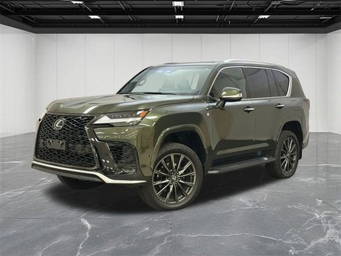 Used 2025 Lexus LX 700h F Sport image 1