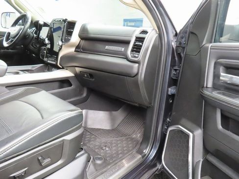 Used 2022 RAM 2500 Laramie image 28
