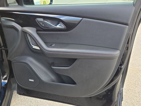 Used 2021 Chevrolet Blazer RS w/ Enhanced Convenience Package image 9