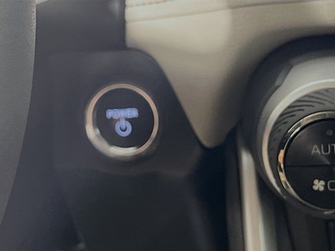 Used 2025 Toyota RAV4 XLE Premium w/ Weather Package AWD/4WD image 23