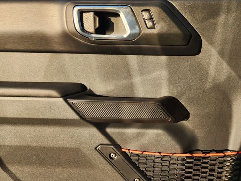 New 2025 Ford Bronco Raptor image 20