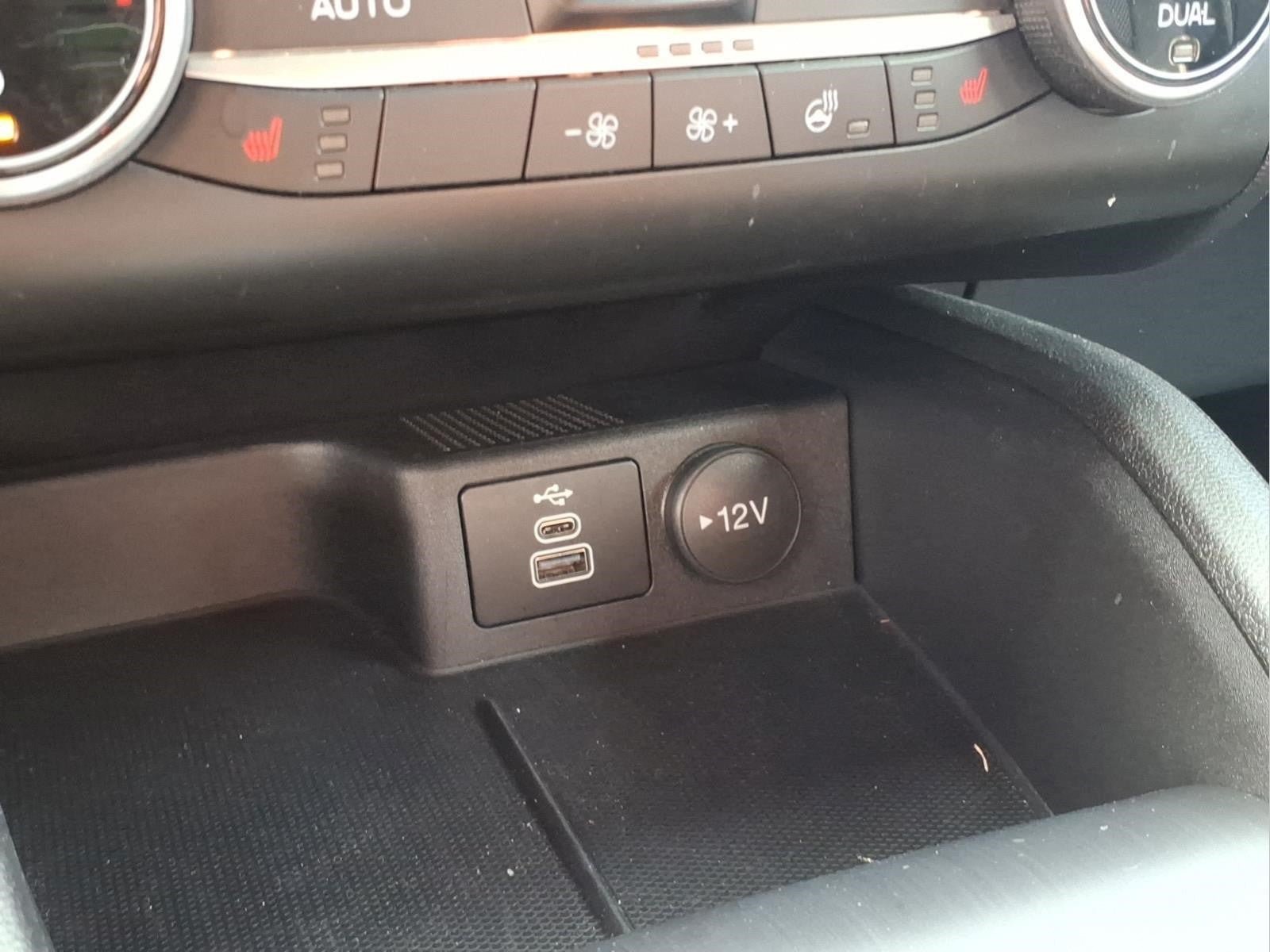 Used 2024 Ford Escape ST-Line w/ Cold Weather Package FWD image 20