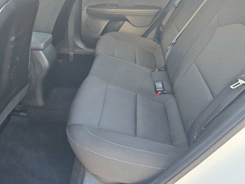 Used 2019 Kia Forte LXS image 17