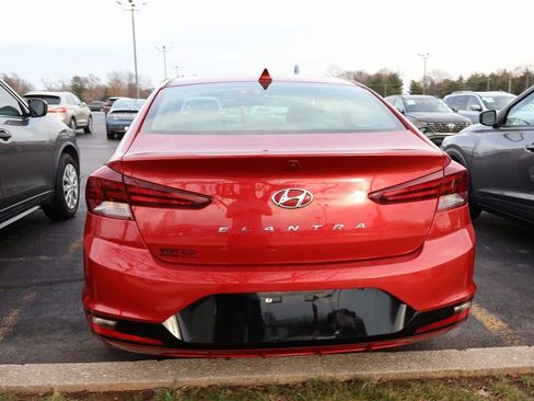 Used 2020 Hyundai Elantra SEL image 18
