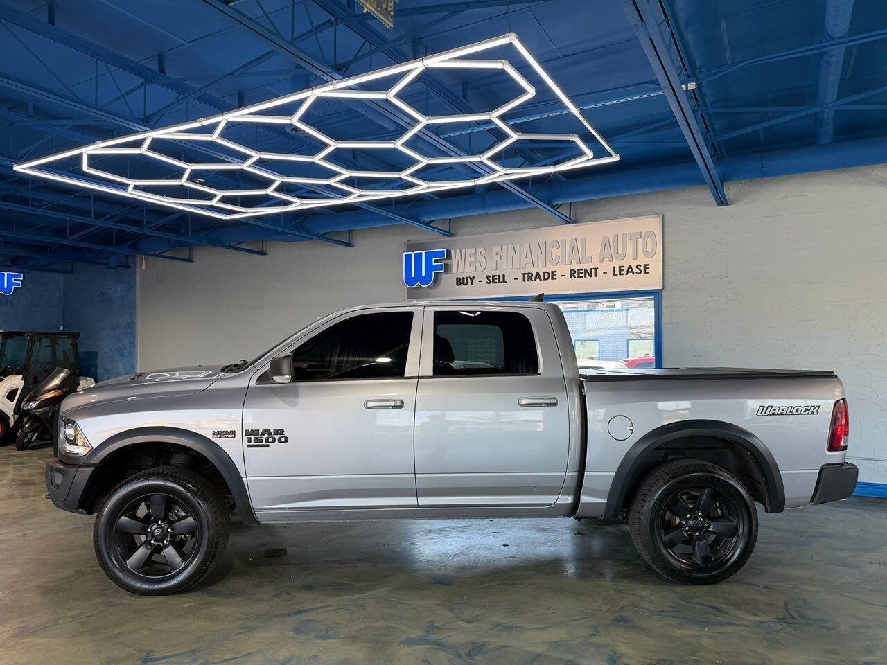Used 2019 RAM 1500 Warlock AWD/4WD image 12