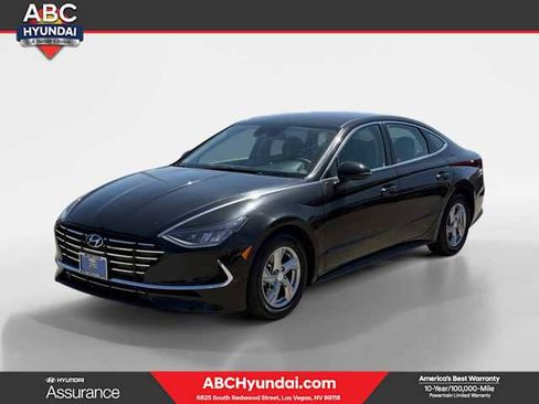 Used 2023 Hyundai Sonata SE w/ Cargo Package image 1