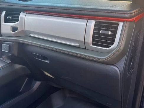 Used 2022 Ford Expedition Timberline image 17