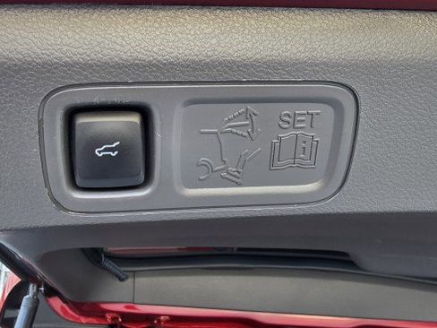 Used 2019 Ford Expedition XLT w/ Equipment Group 202A image 28