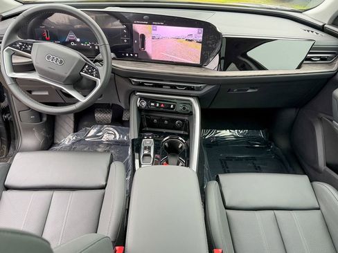 New 2025 Audi Q5 Premium Plus image 26
