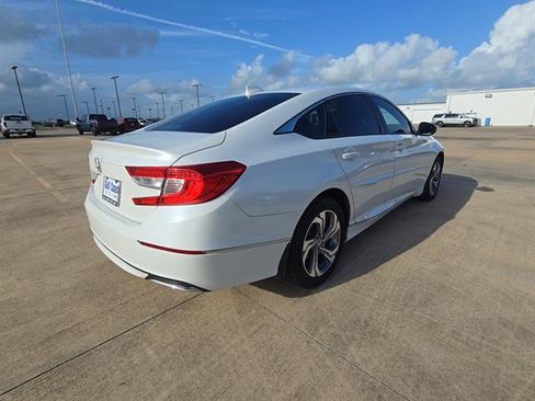 Used 2018 Honda Accord EX-L image 5