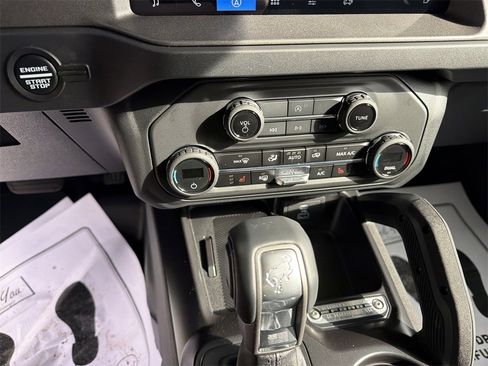 New 2025 Ford Bronco Big Bend w/ Black Diamond Package image 21