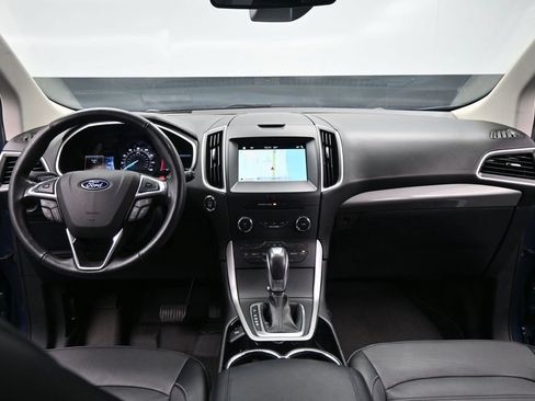 Used 2018 Ford Edge SEL w/ Equipment Group 201A FWD image 21