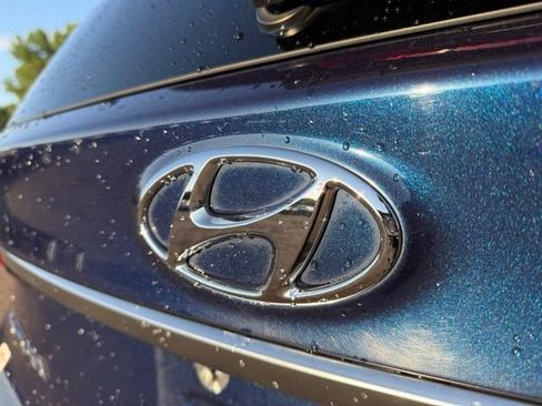 Used 2020 Hyundai Santa Fe SEL FWD image 14