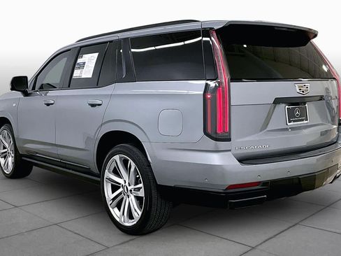 Used 2025 Cadillac Escalade Sport Platinum w/ LPO, Floor Liner Package AWD/4WD image 12