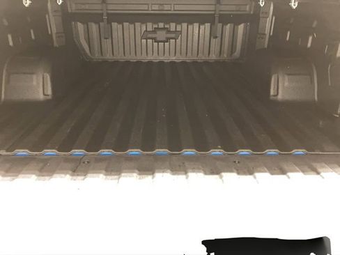 Used 2022 Chevrolet Silverado 1500 LT w/ Protection Package image 25