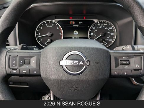 Used 2026 Nissan Rogue S FWD image 12