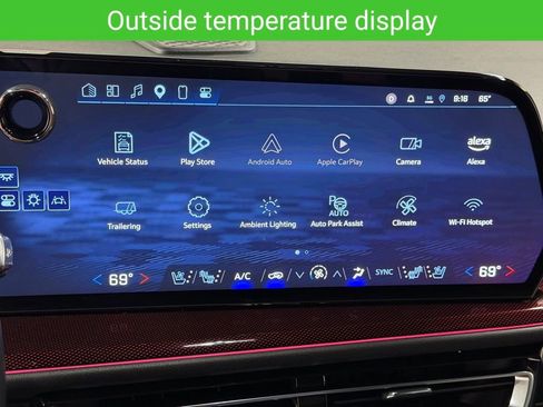 Certified 2025 Chevrolet Traverse RS AWD/4WD image 39