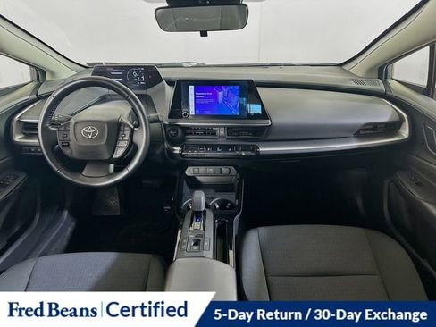 Used 2023 Toyota Prius LE image 13