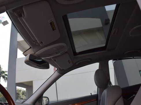 Used 2006 Mercedes-Benz E 350 Sedan image 76