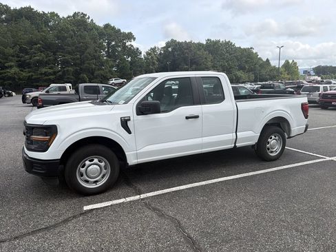 Used 2025 Ford F150 XL RWD image 4