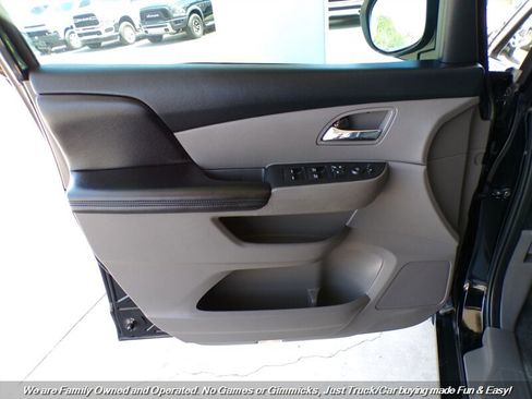 Used 2014 Honda Odyssey EX image 13