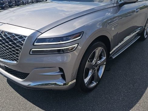 Used 2021 Genesis GV80 3.5T w/ Prestige Package 07 AWD/4WD image 2
