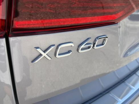 New 2026 Volvo XC60 T8 Plus w/ Protection Package Premier AWD/4WD image 10