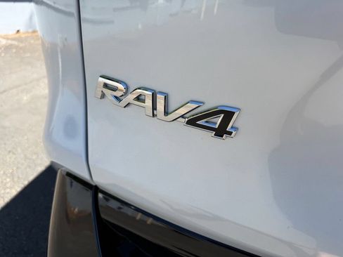 Certified 2023 Toyota RAV4 XSE AWD/4WD image 7