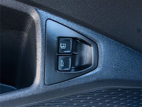 Used 2024 Volkswagen Jetta SE image 15