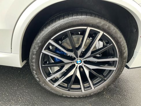 Used 2023 BMW X5 xDrive40i w/ M Sport Package image 21