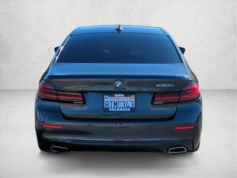 Used 2021 BMW 530e image 7