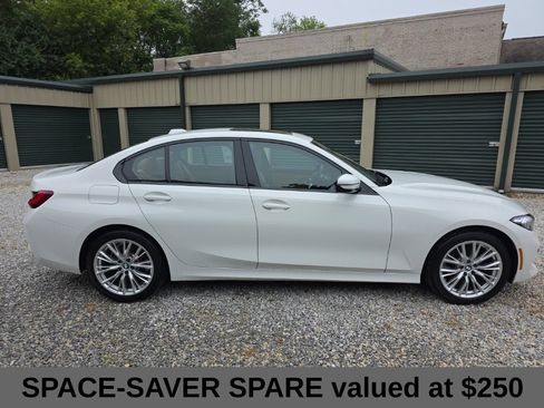 Used 2023 BMW 330i xDrive Sedan w/ Premium Package AWD/4WD image 8