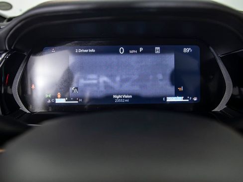 Used 2024 Jeep Grand Cherokee Summit AWD/4WD image 25