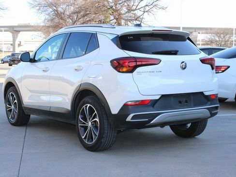 Used 2023 Buick Encore GX Select w/ Safety Package II image 3