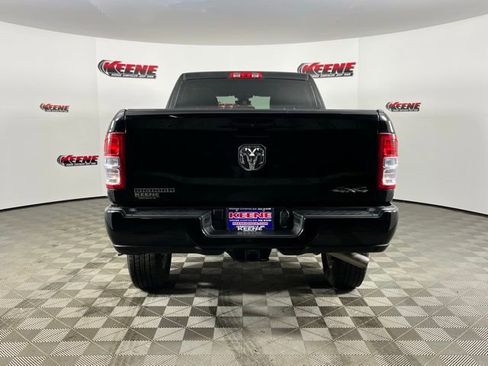Used 2024 RAM 2500 Big Horn w/ Sport Appearance Package image 7